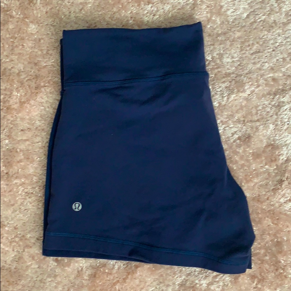 Lululemon short